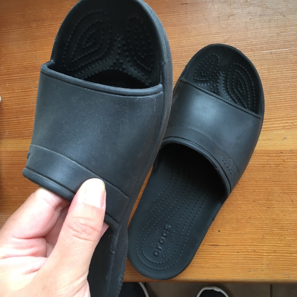Crocs - Picture 4 of 7